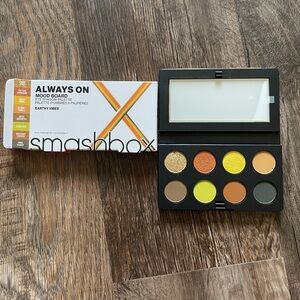 Smashbox Earthy Vibes mood board eyeshadow palette